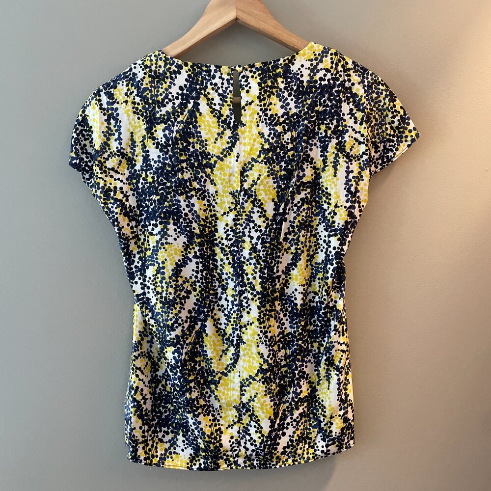 NWOT Boden Ravello Silk Blouse Top Yellow Navy Blue Floral Print Size 2 - Picture 3 of 3
